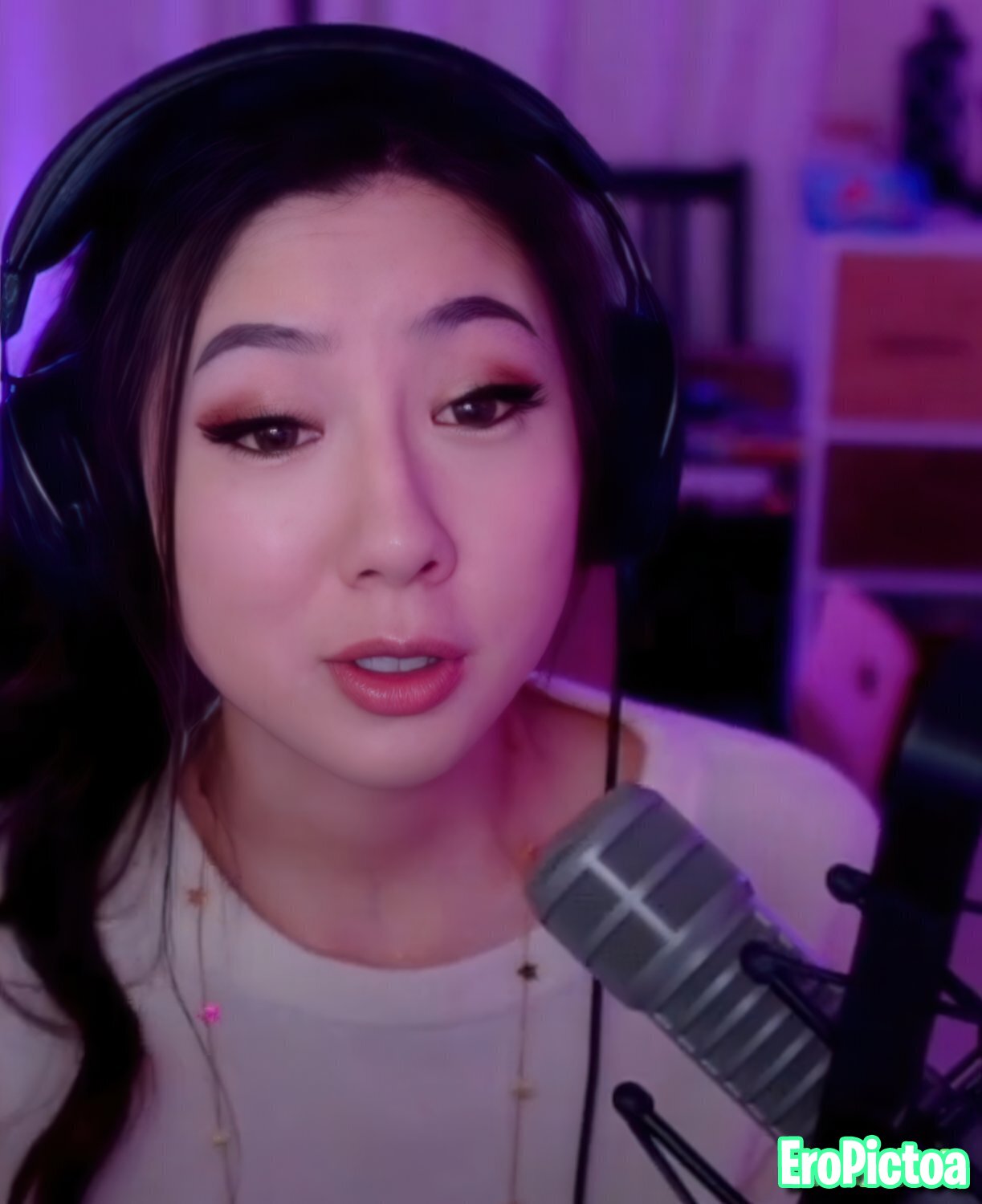 Fuslie [10] photo featuring twitch - Part 14