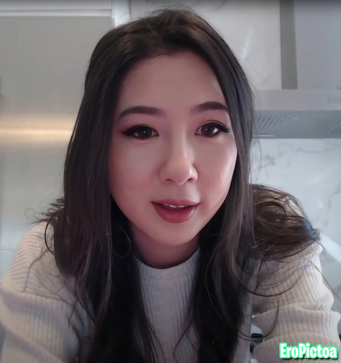 Fuslie [10] photo featuring PRK69420 - Part 32