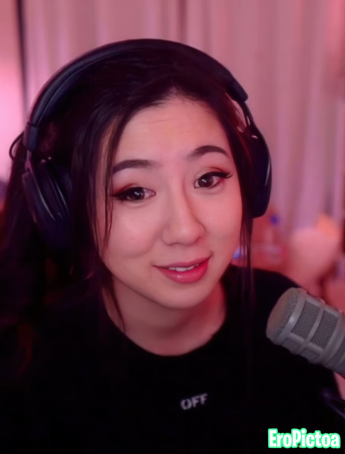 Fuslie [10] photo featuring brunette - Part 40