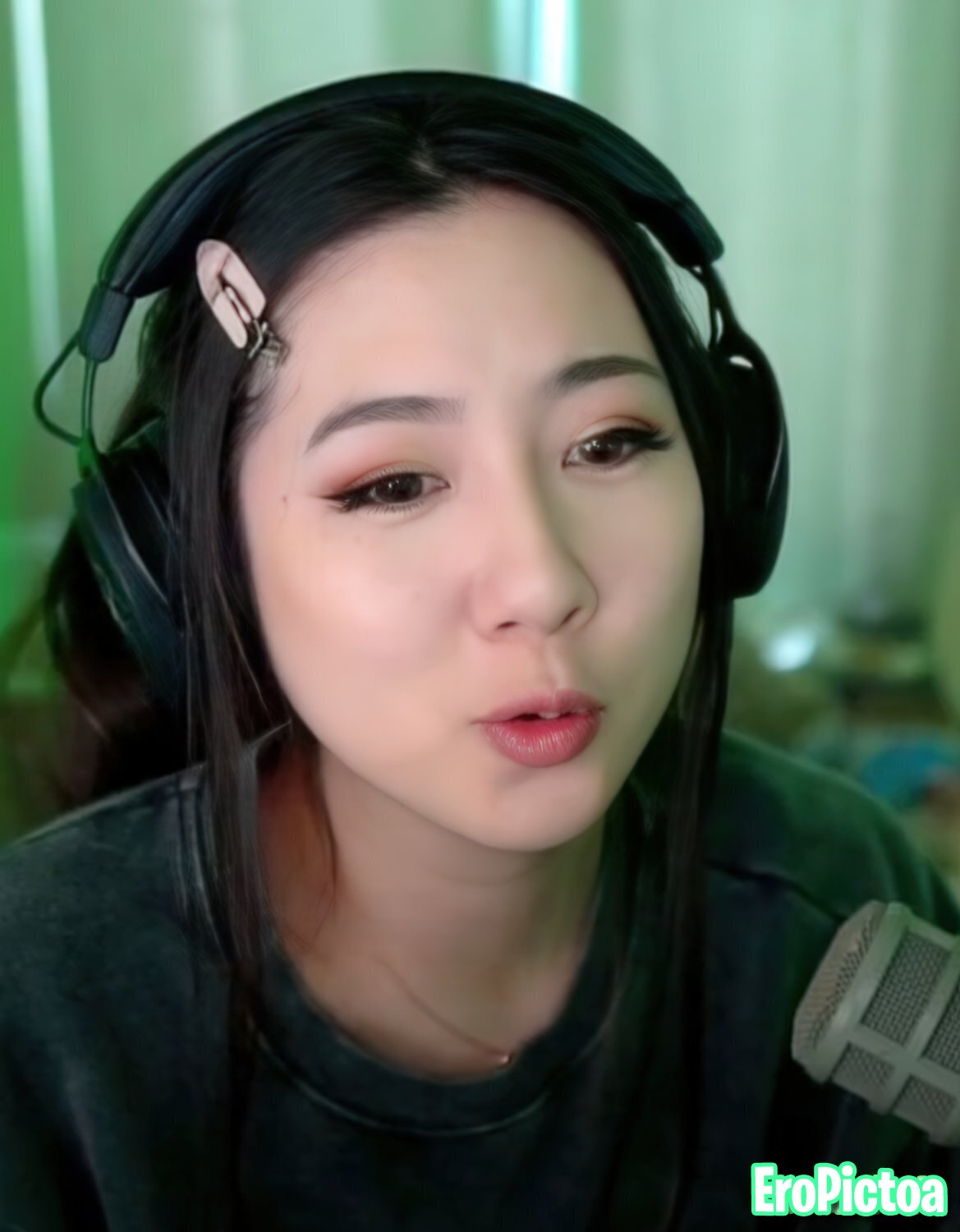 Fuslie [10] photo featuring streamer - Part 77