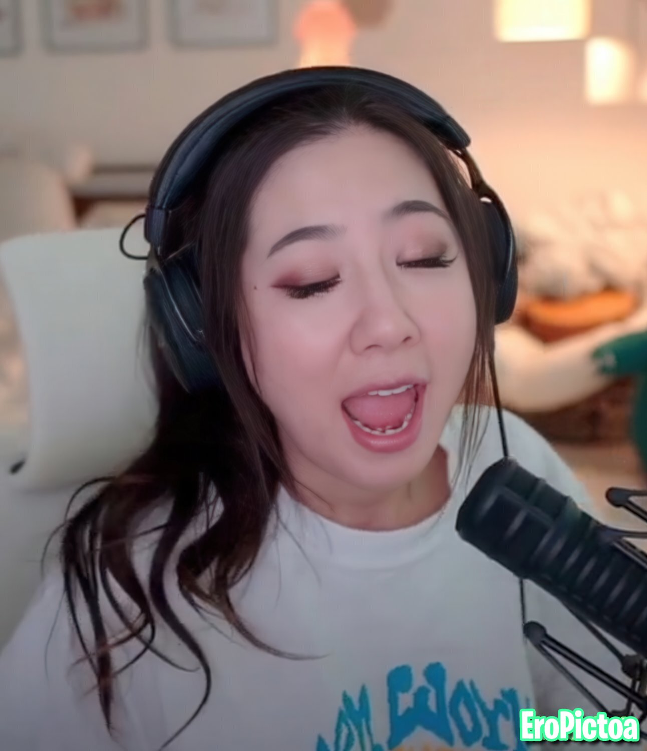 Fuslie [10] photo featuring asian - Part 81