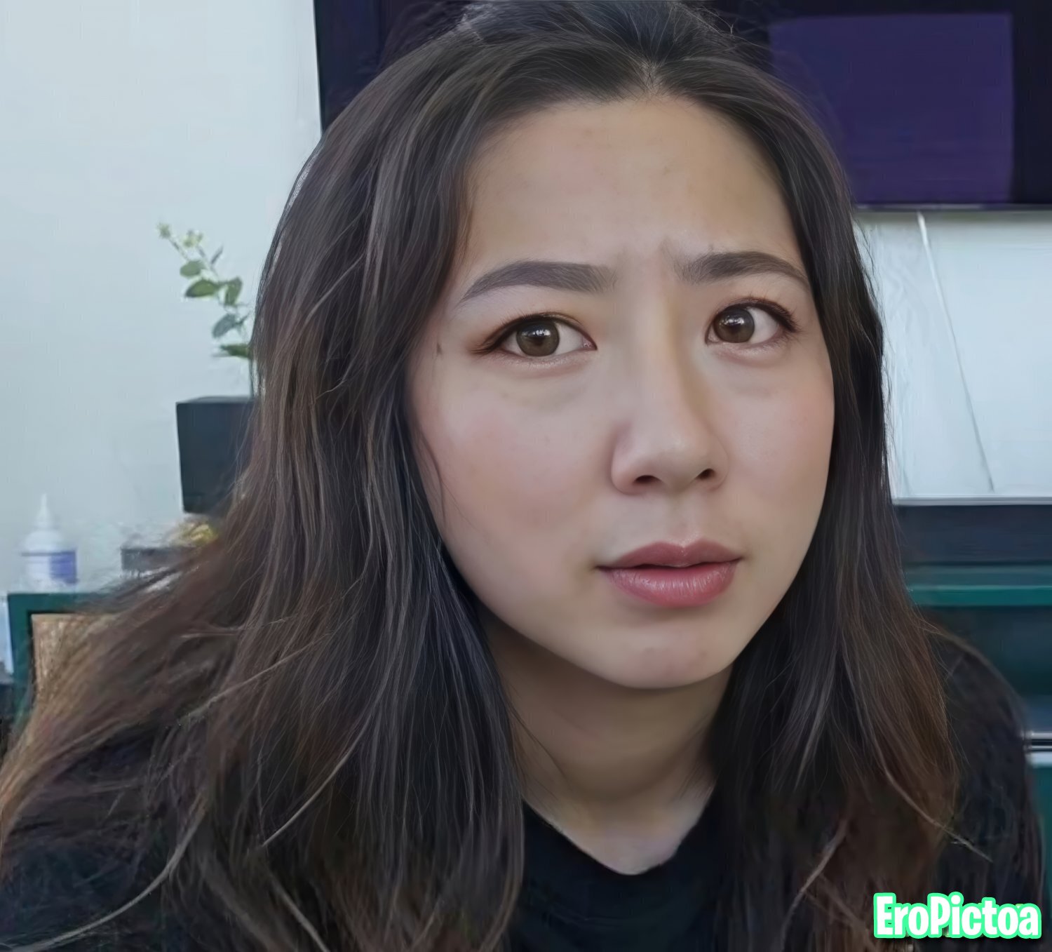 Fuslie [14] photo featuring twitch streamer