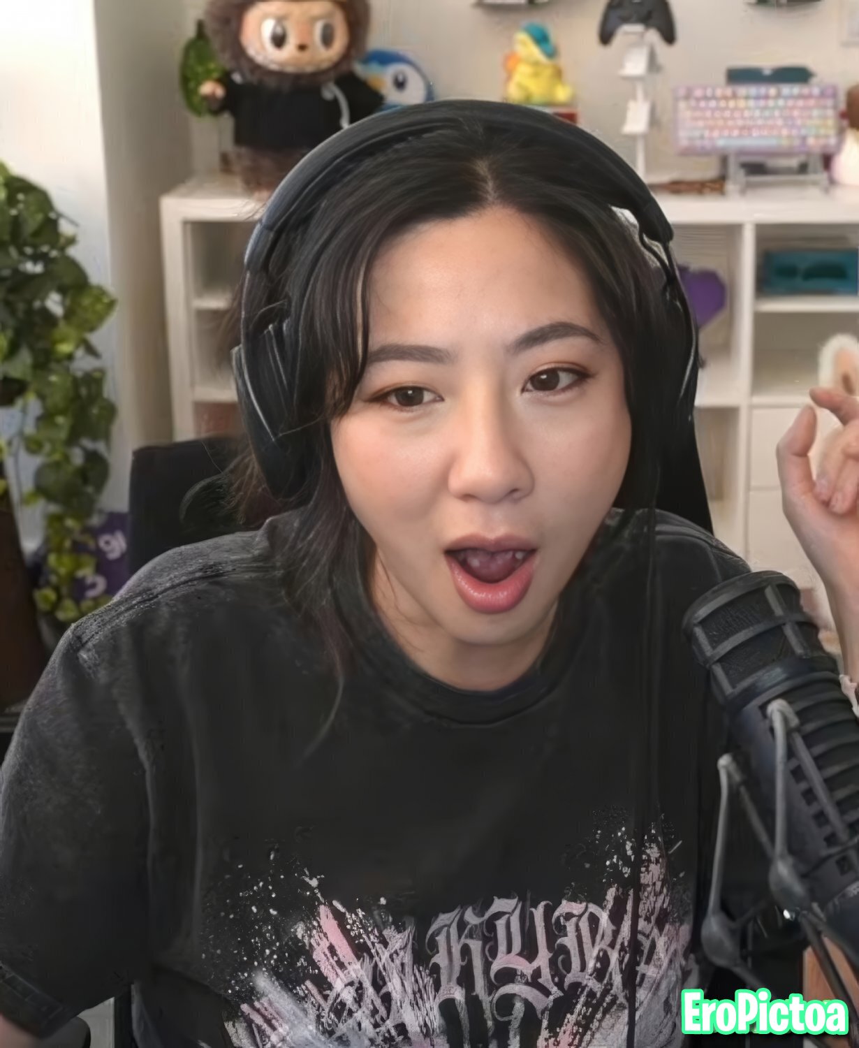 Fuslie [14] photo featuring amatuer asian