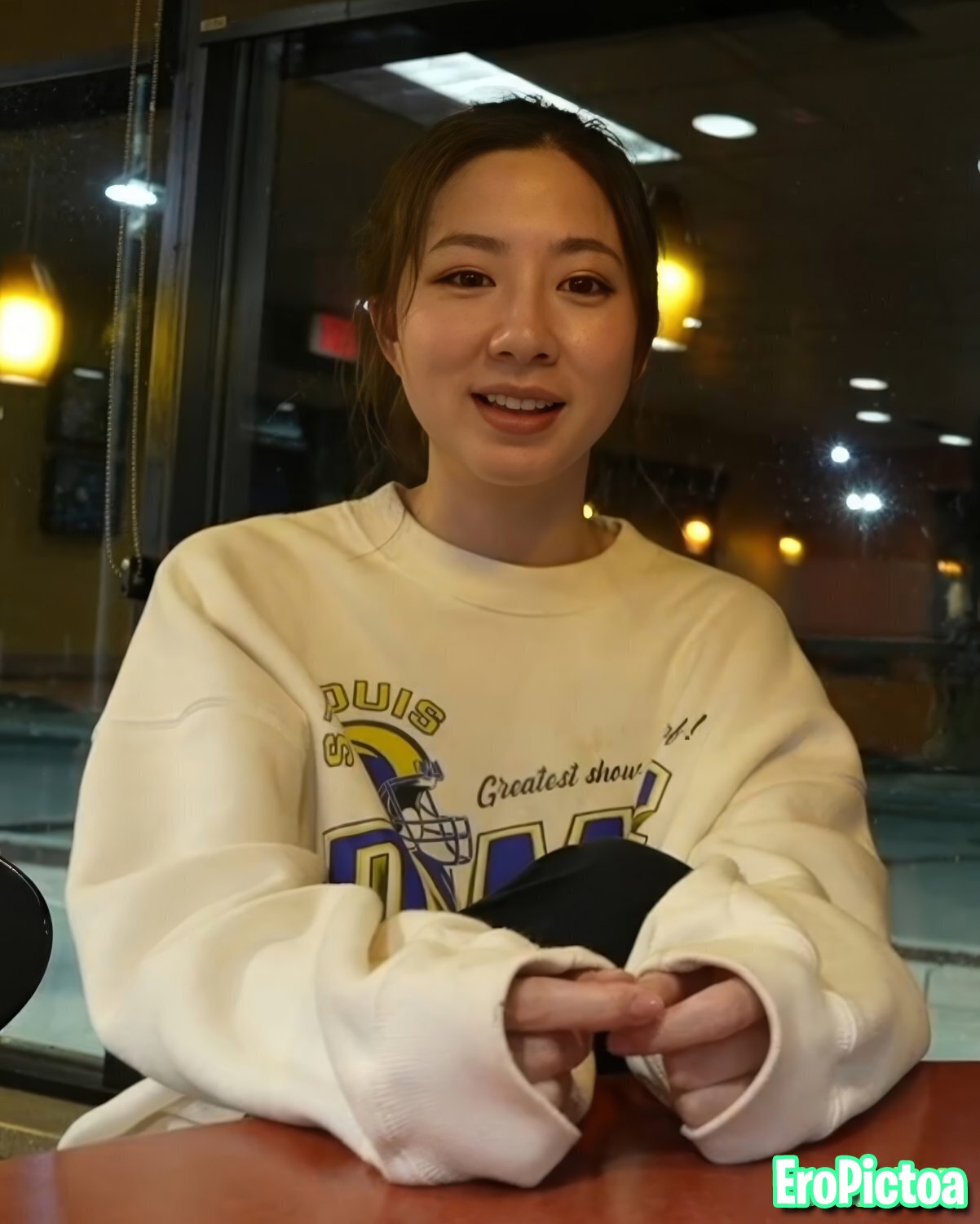 Fuslie [14] photo featuring cute