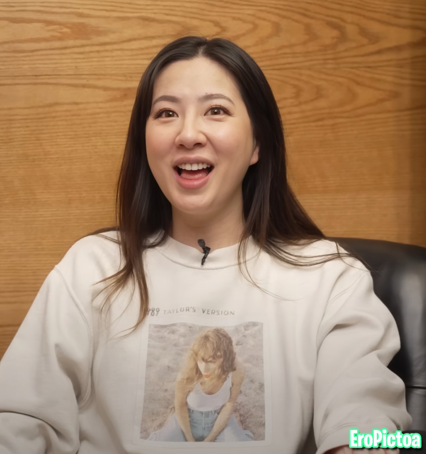 Fuslie [6] photo featuring influencer - Part 50