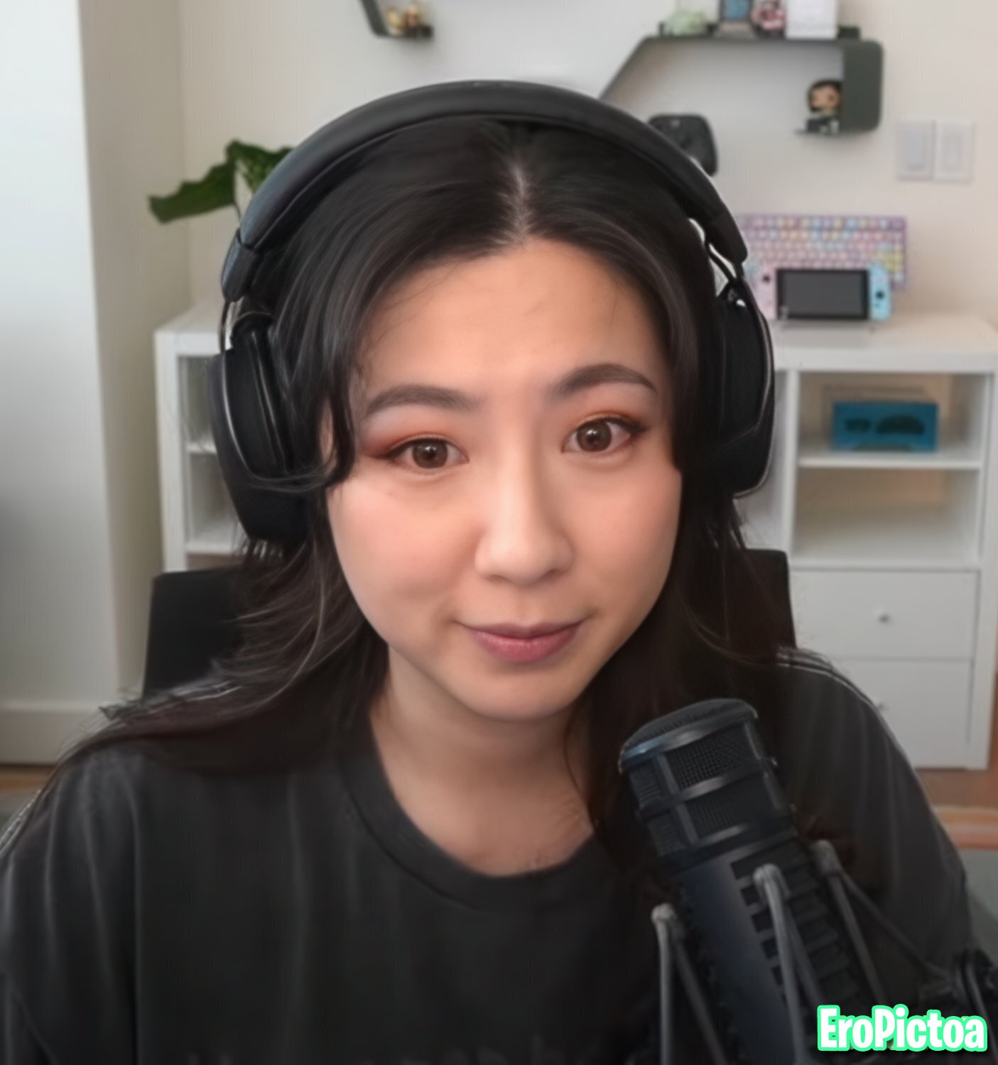 Fuslie [6] photo featuring asian - Part 85