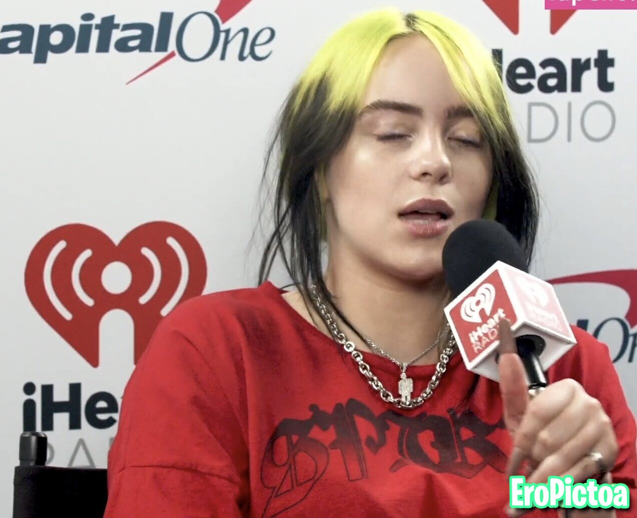 Billie eilish vs nicki minaj photo - Part 17