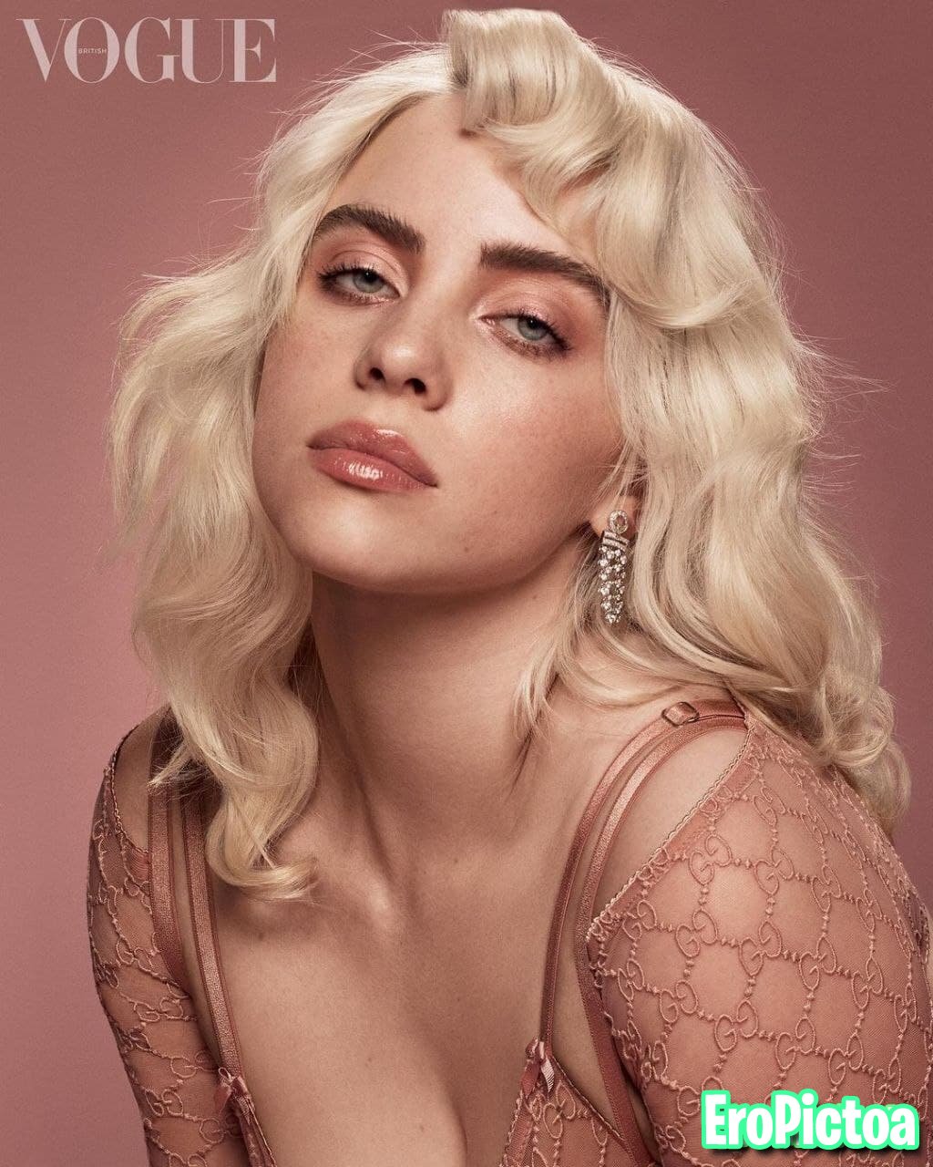 Billie Eilish fakes photo featuring Big - Part 19