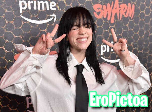 Billie Eilish fakes photo featuring Eilish - Part 22