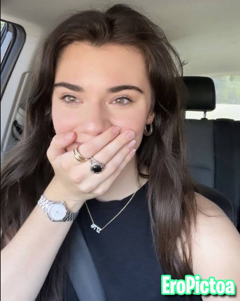 Billie eilish vs Brett cooper photo - Part 11