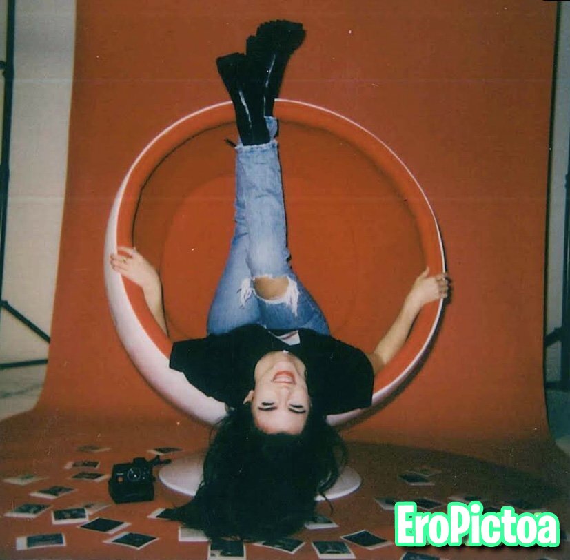 Billie eilish vs Brett cooper photo - Part 13