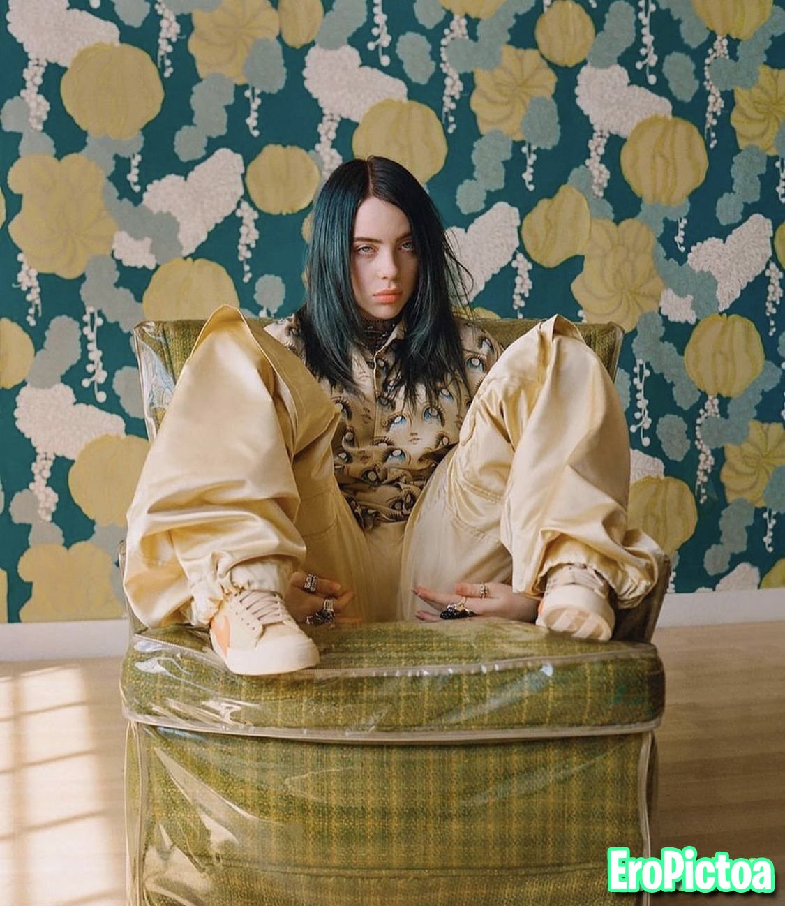 Billie eilish vs Brett cooper photo - Part 55