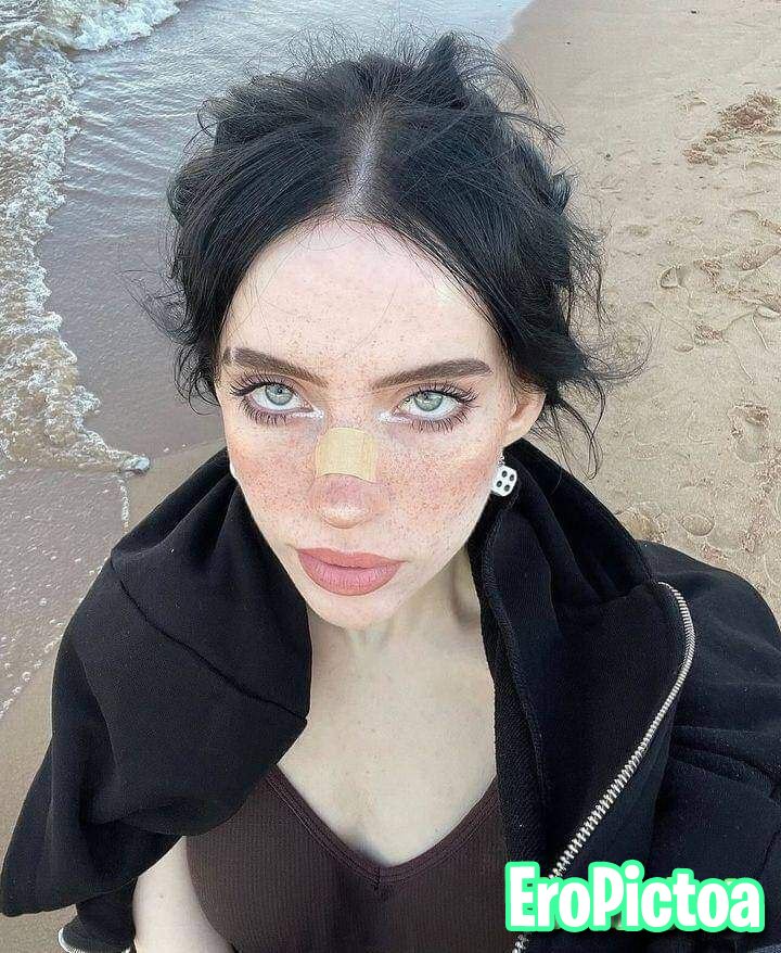 Billie Eilish Jerk Off Material <3 photo featuring Billie Eilish - Part 37 Billie Eilish Jerk Off Material <3 photo featuring Billie Eilish - Part 37