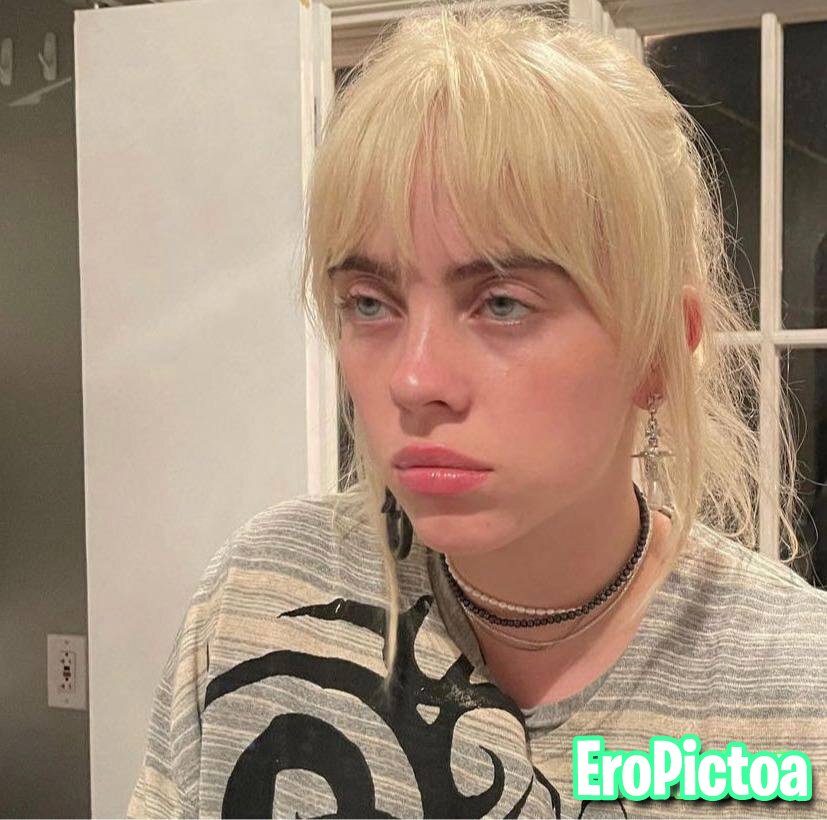 Billie Eilish Vol.10 photo featuring tits - Part 16