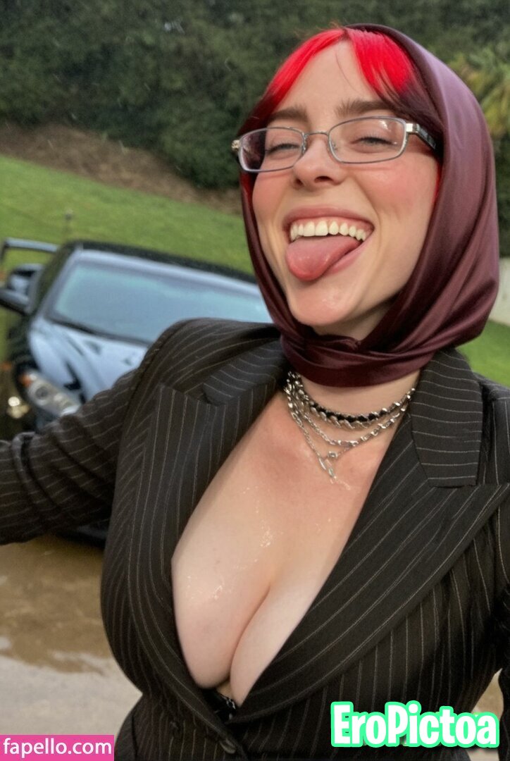 Billie E. photo featuring Singer - Part 4