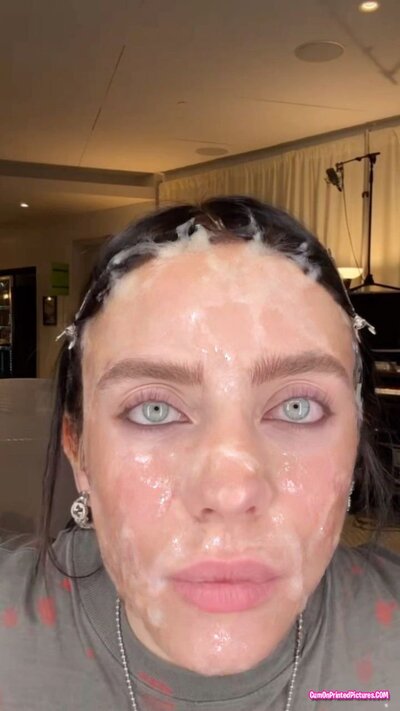 Thumbnail for Billie Eilish deepfake photos