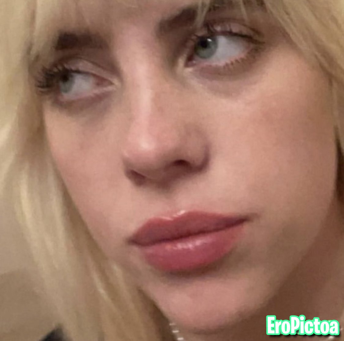 Billie Eilish big tits boobs photo featuring boobs bouncing - Part 30