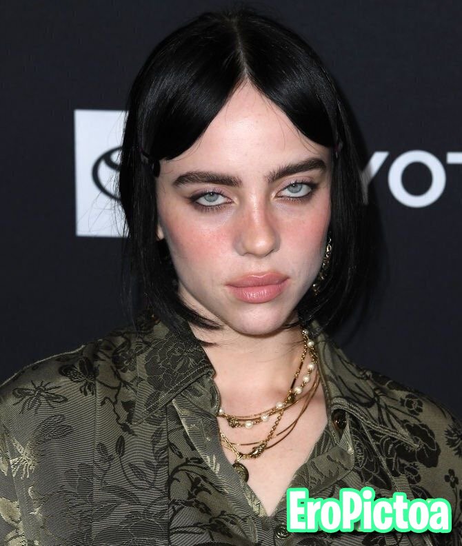 Billie Eilish Vol.19 photo featuring feet - Part 14