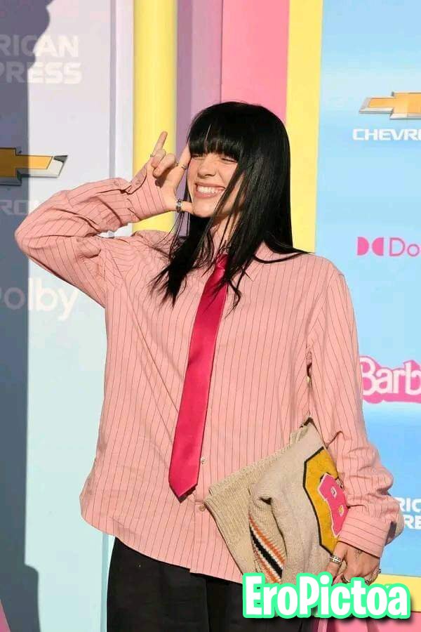 Billie Eilish photo featuring Billie Eilish - Part 39