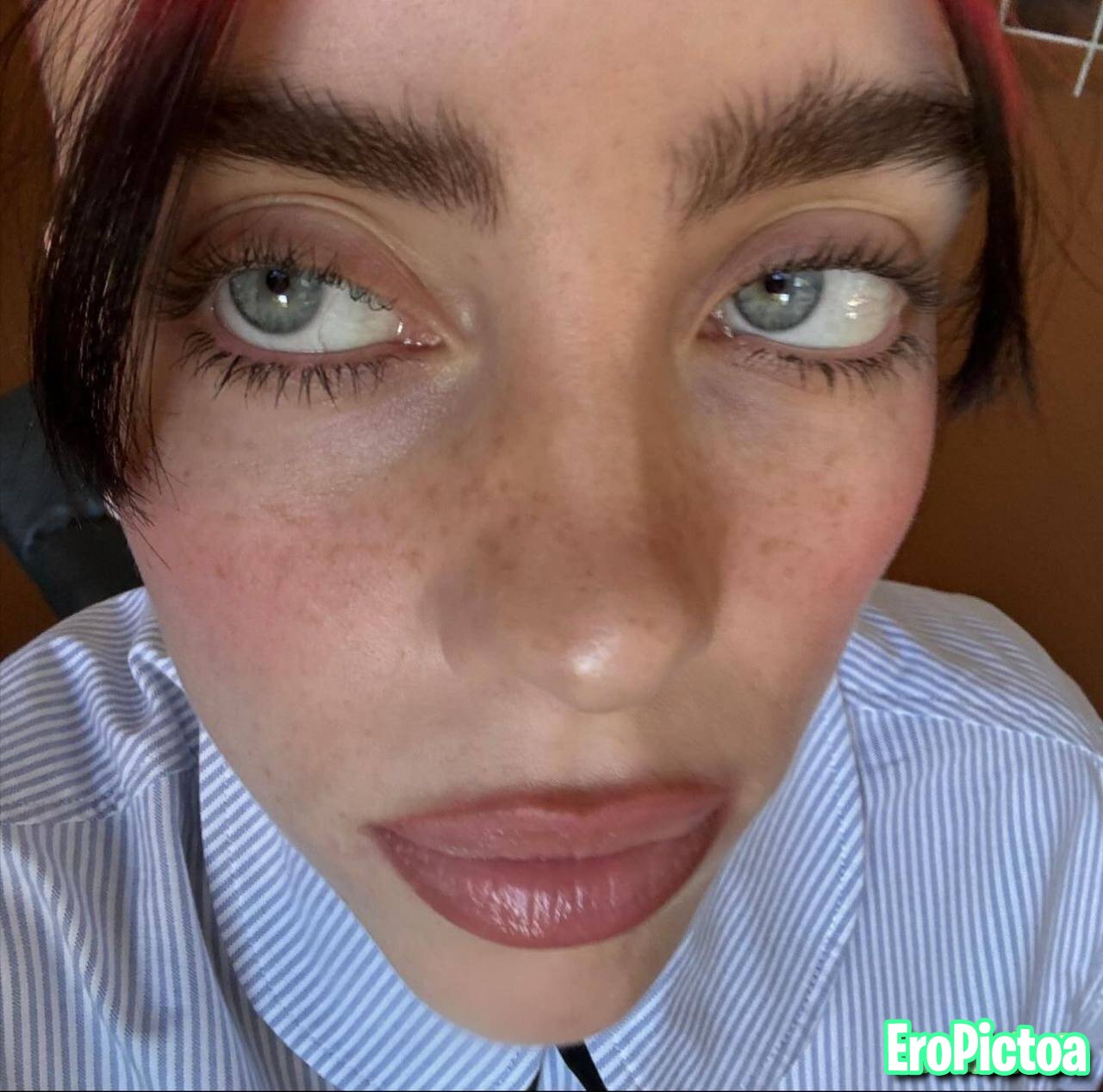 Billie Eilish Vol.17 photo featuring tits - Part 5