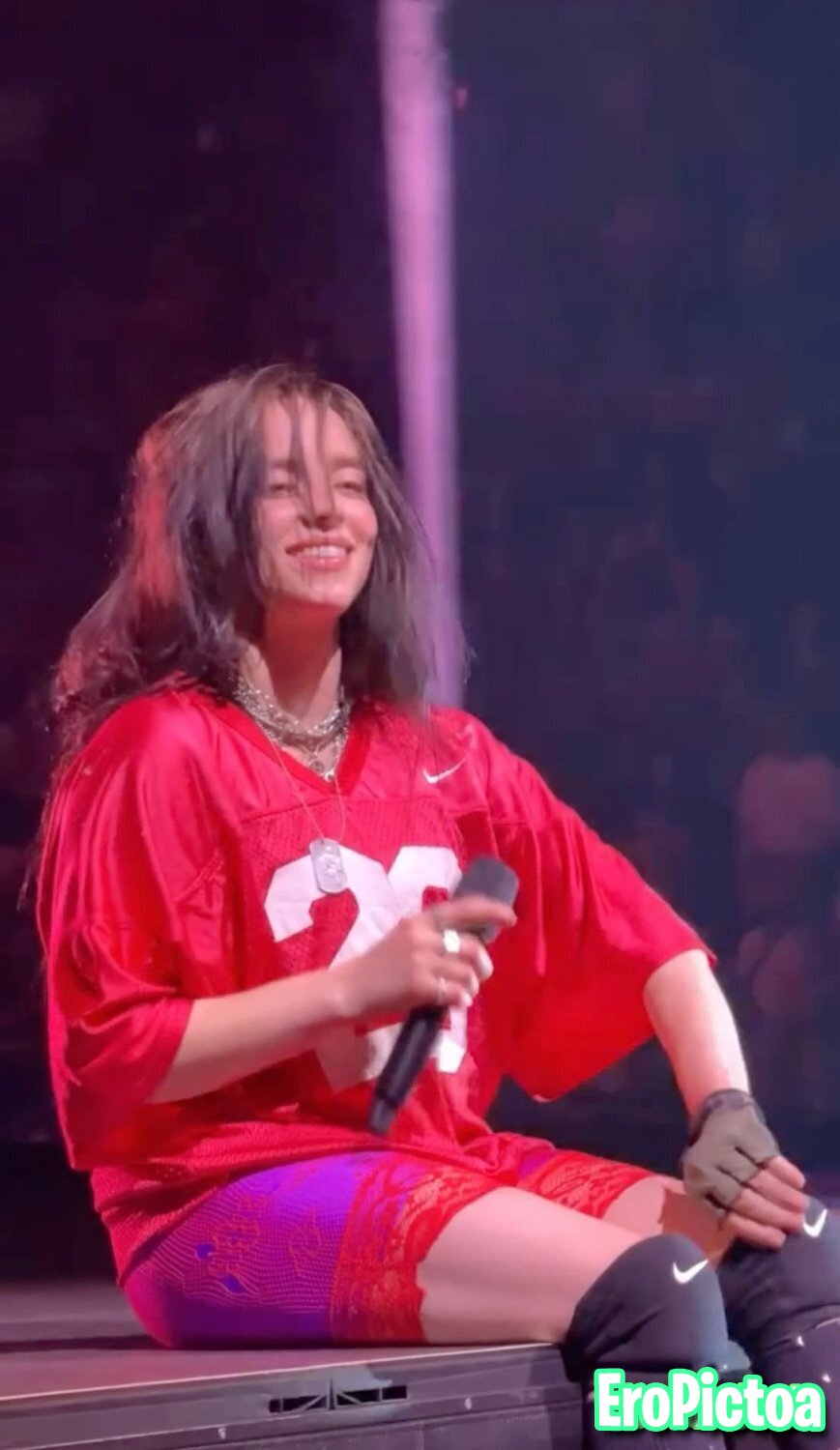 Billie Eilish Vol.13 photo featuring ass - Part 13