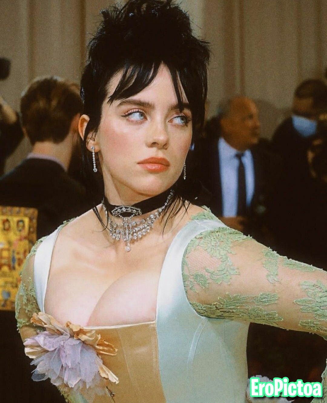 Billie Eilish photo featuring cleavage - Part 28