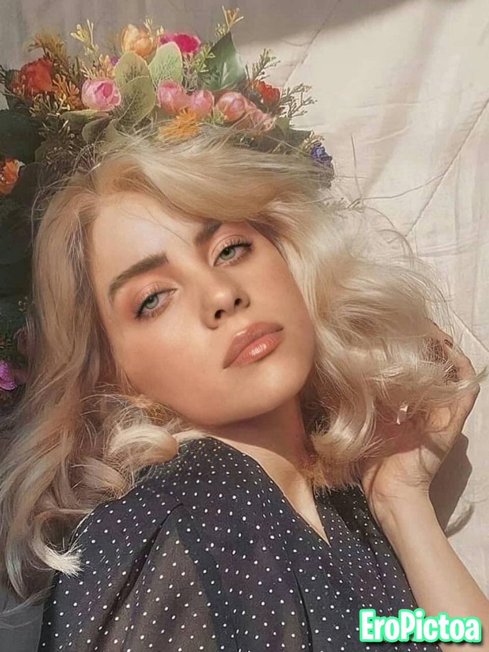 Billie Eilish Vol.2 photo featuring feet - Part 19