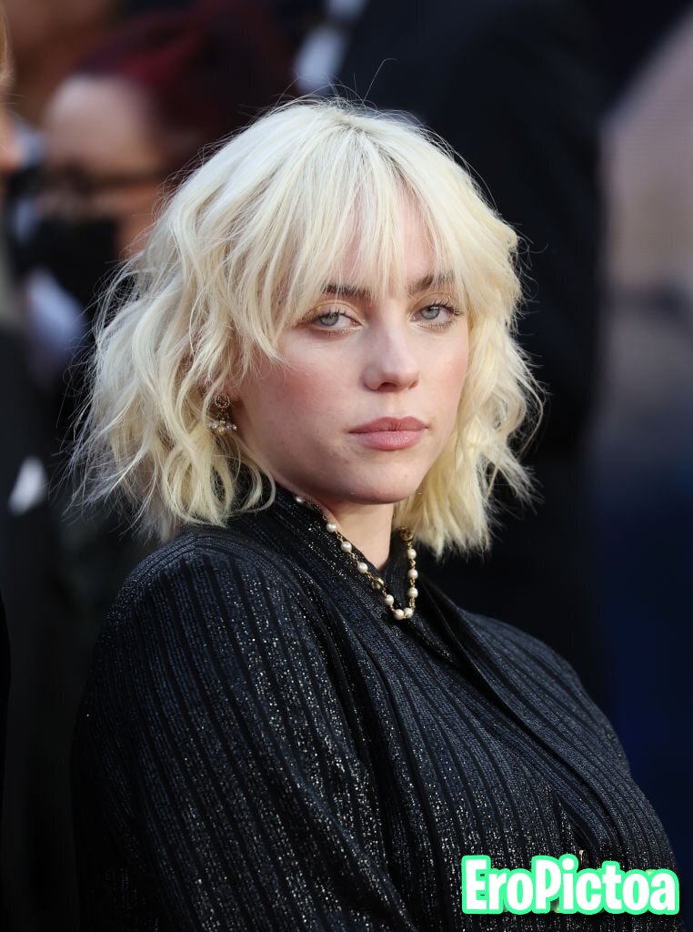 Billie Eilish shit photo featuring slut - Part 64