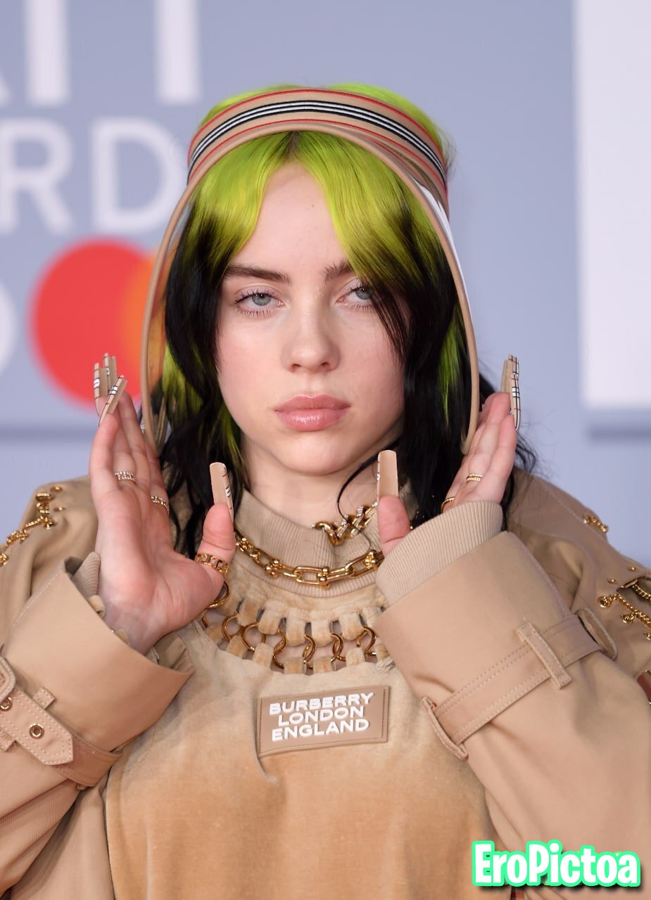 Billie Eilish shit photo featuring big tits - Part 76