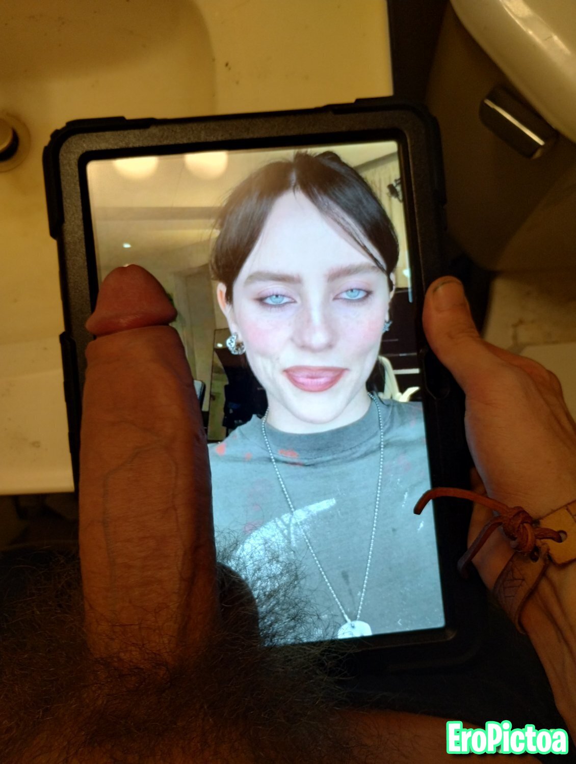 Billie Eilish tributes photo featuring celebrity - Part 5