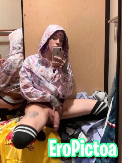 Shemale Billie photo featuring Big dick - Part 18