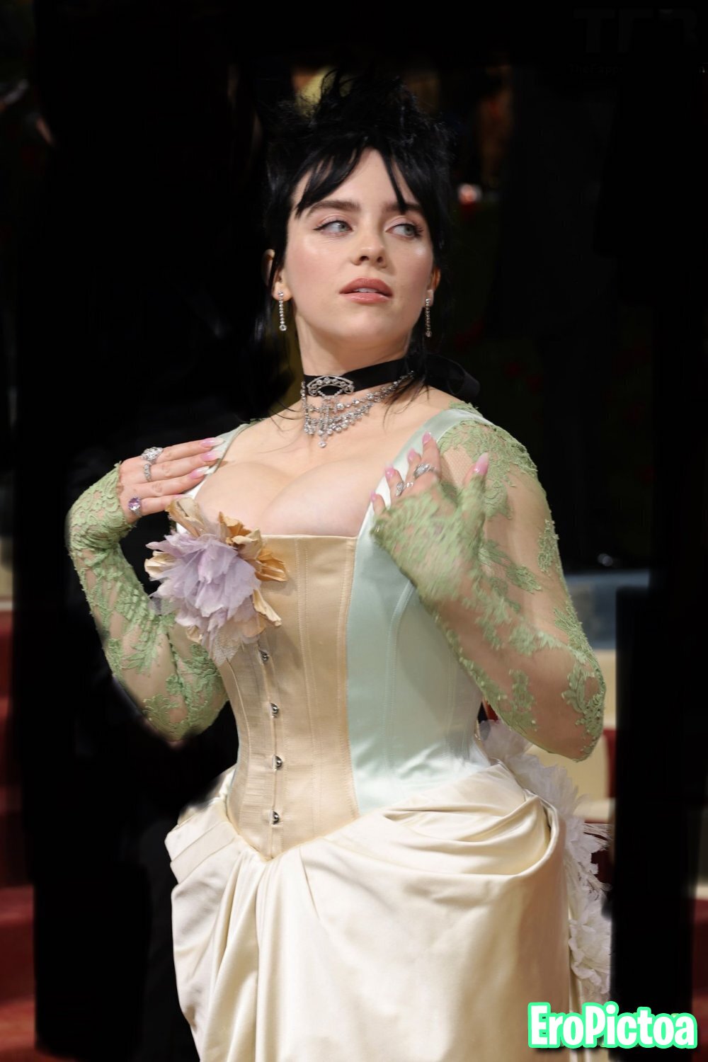 Beautiful Billie photo - Part 30