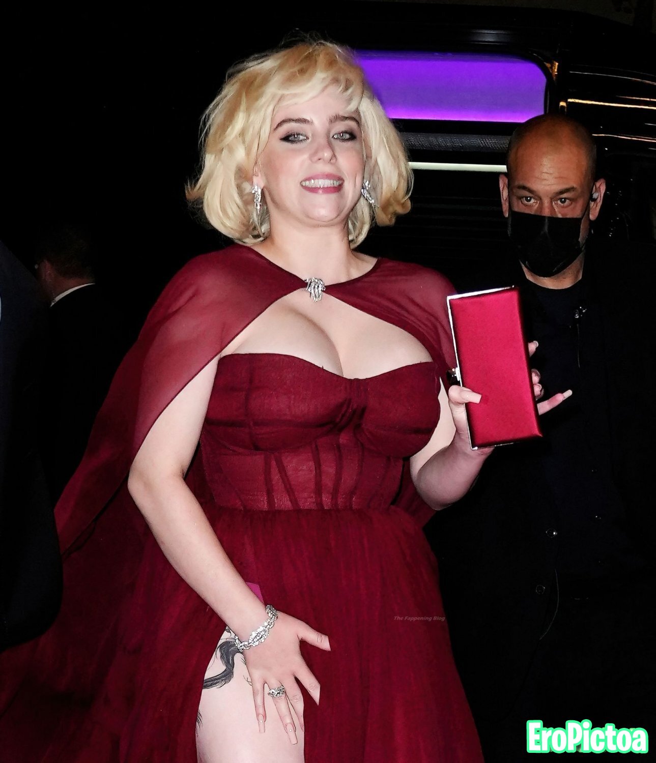 Beautiful Billie photo - Part 51