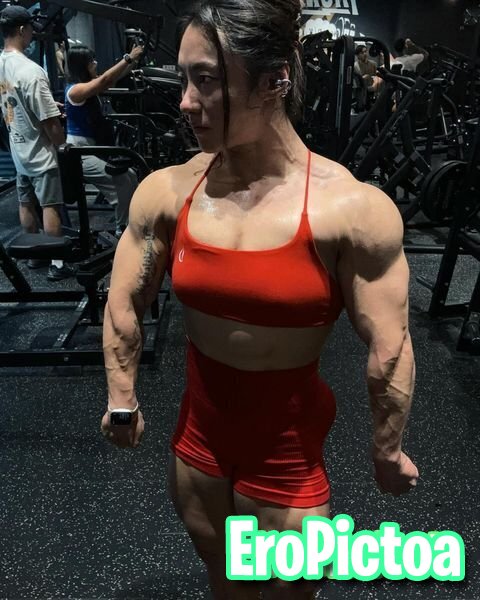 Olivia Bian photo featuring bodybuilder