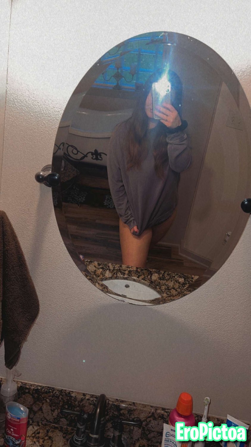 Texas pawg Olivia snap leaks photo featuring thick