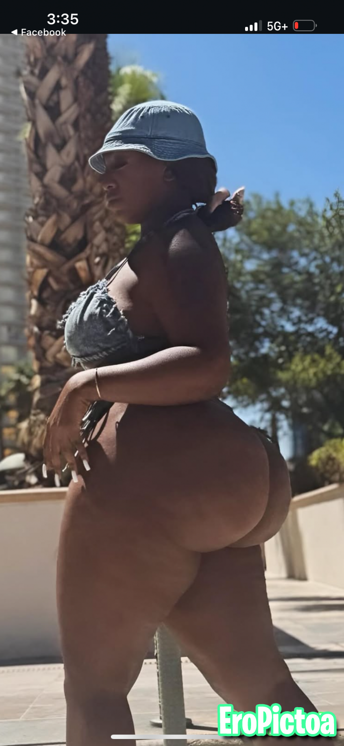 Quishy photo featuring bubble butt - Part 4