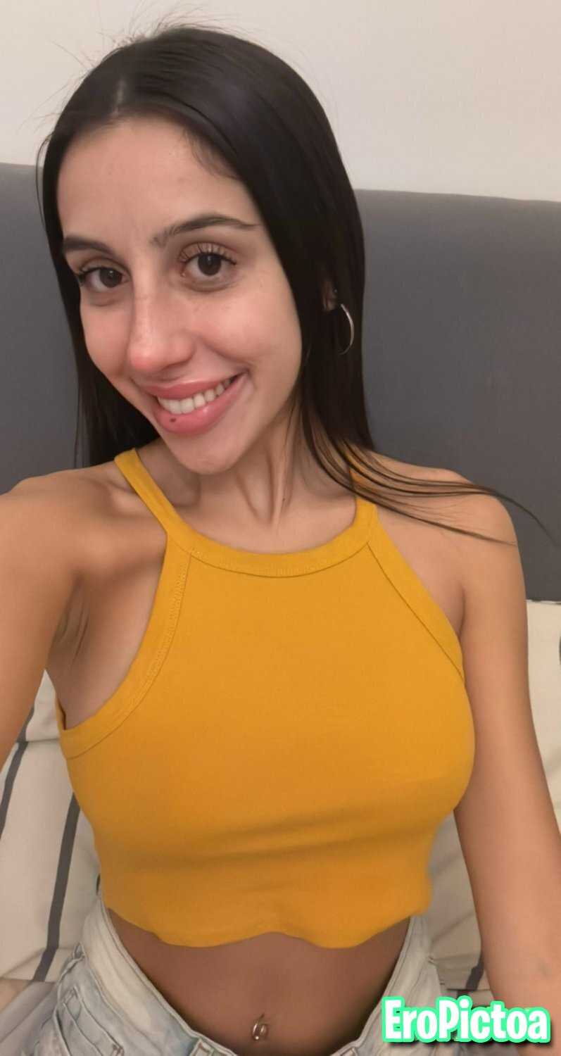 Olivia Webslut photo featuring teen