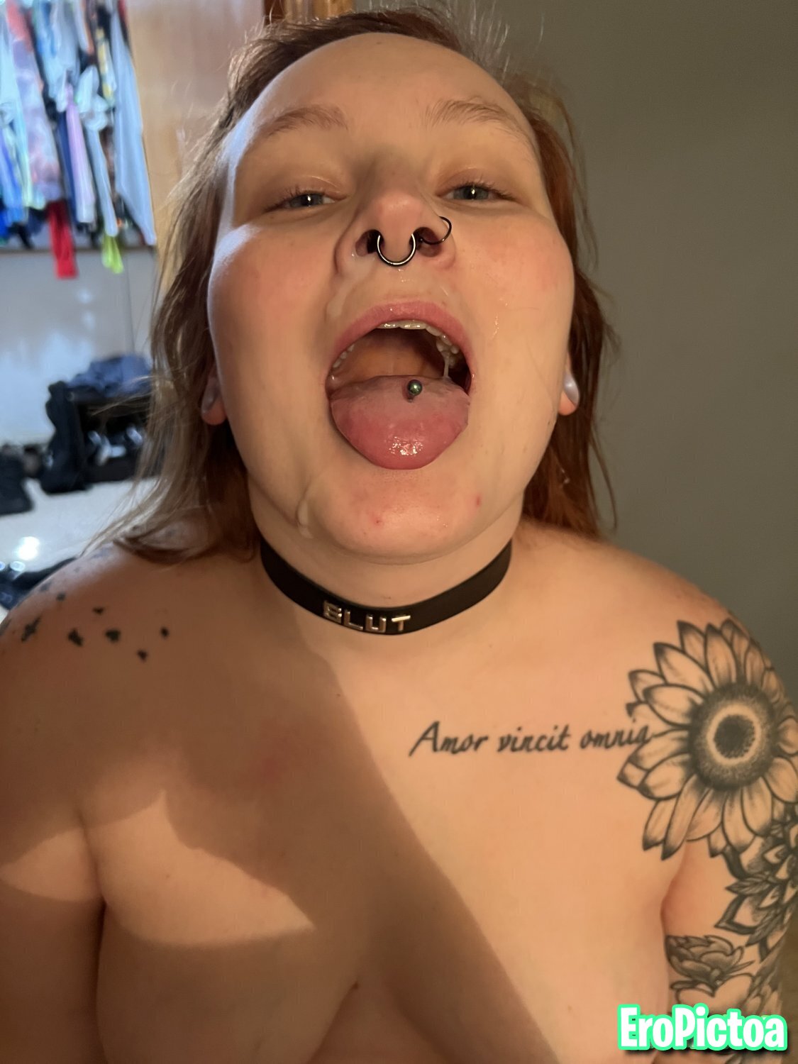 Tattooed whore Olivia photo featuring glasses - Part 25