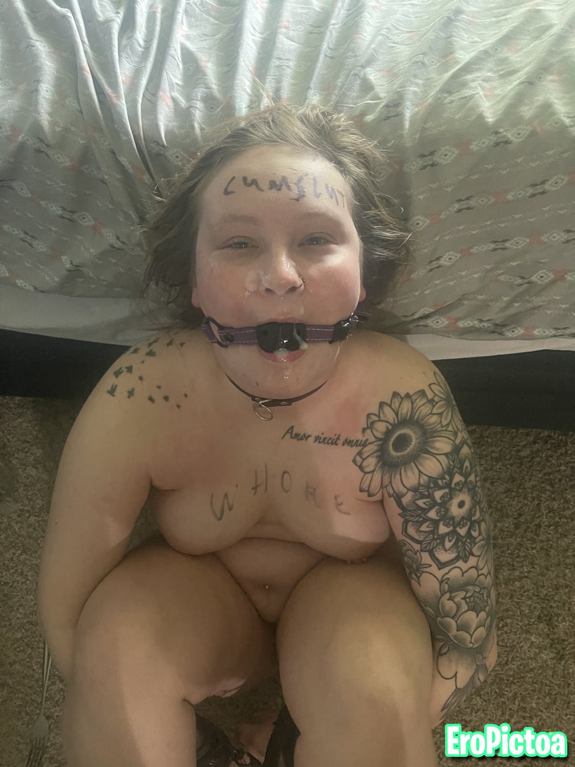 Tattooed whore Olivia photo featuring fuckpig - Part 35