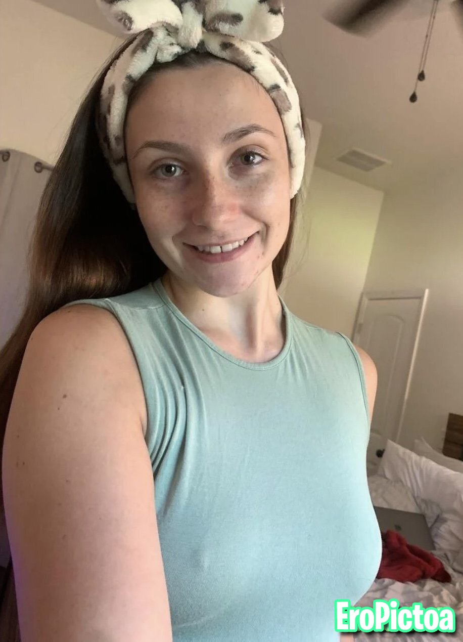 Olivia Webslut photo - Part 1