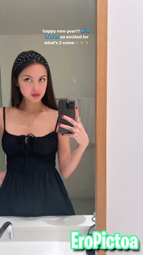 Olivia Rodrigo photo featuring Olivia Rodrigo - Part 16