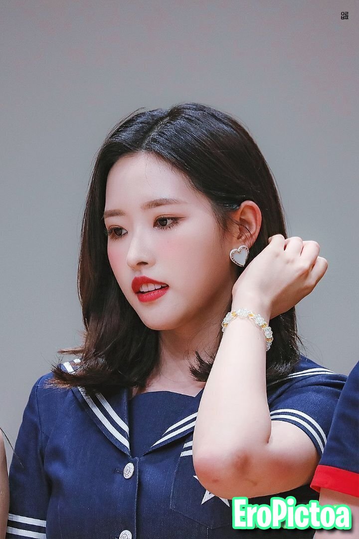 Olivia Hye LOONA photo featuring oliviahye - Part 10
