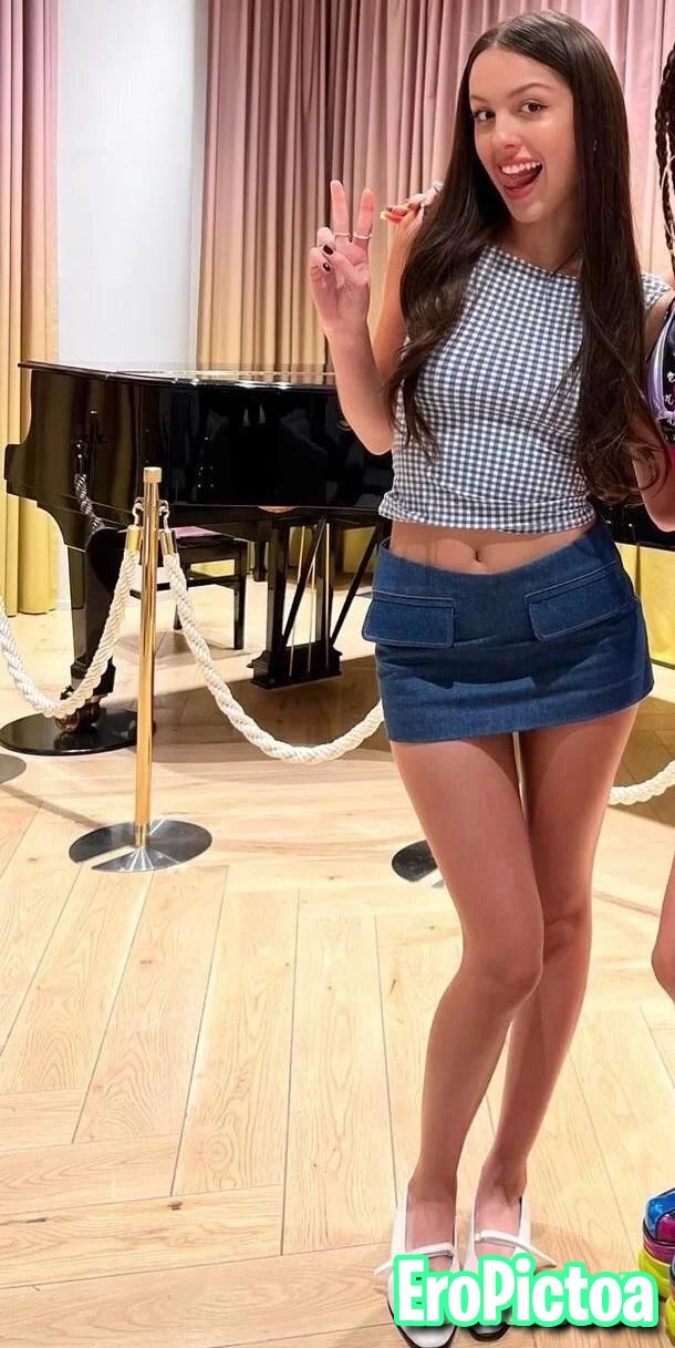 Olivia Rodrigo photo featuring Olivia