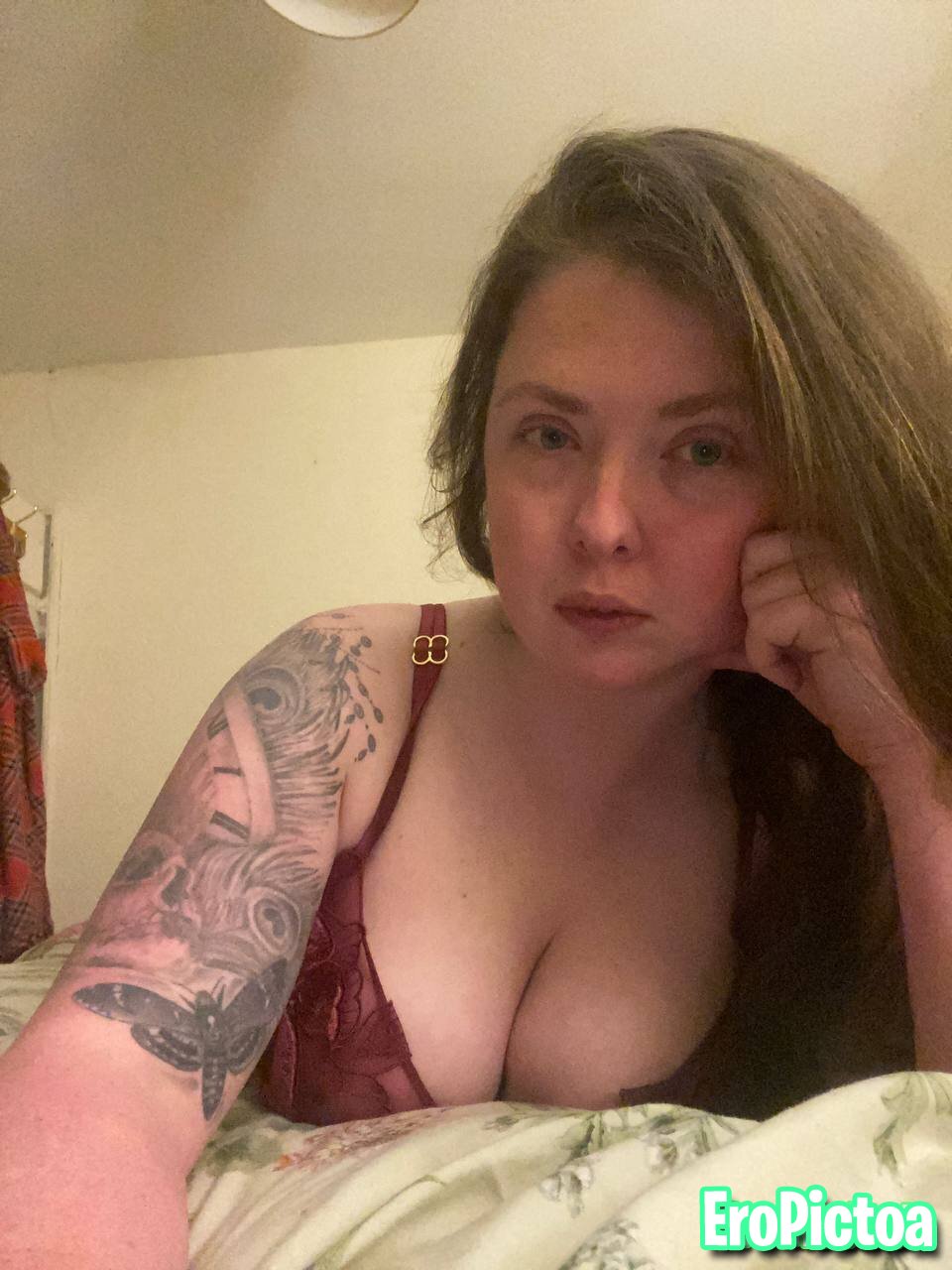 Olivia 30 Uk photo featuring Slut - Part 23