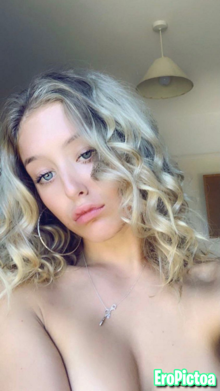 exposed uk bitch olivia photo - Part 1