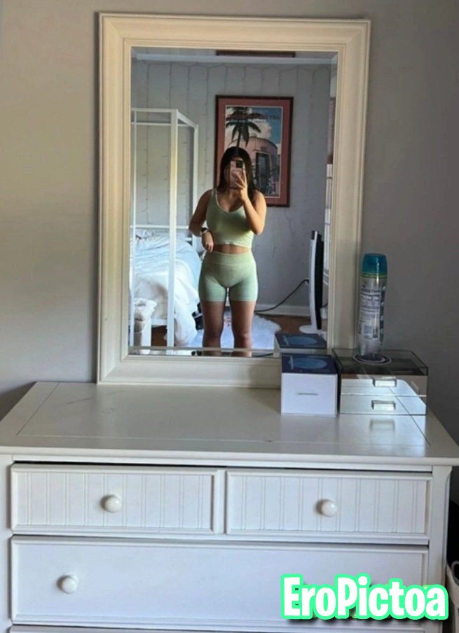 Olivia fun photo