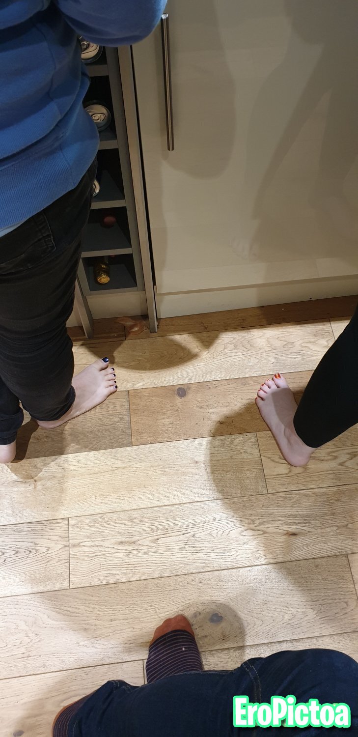 uk footsluts photo featuring fee - Part 16