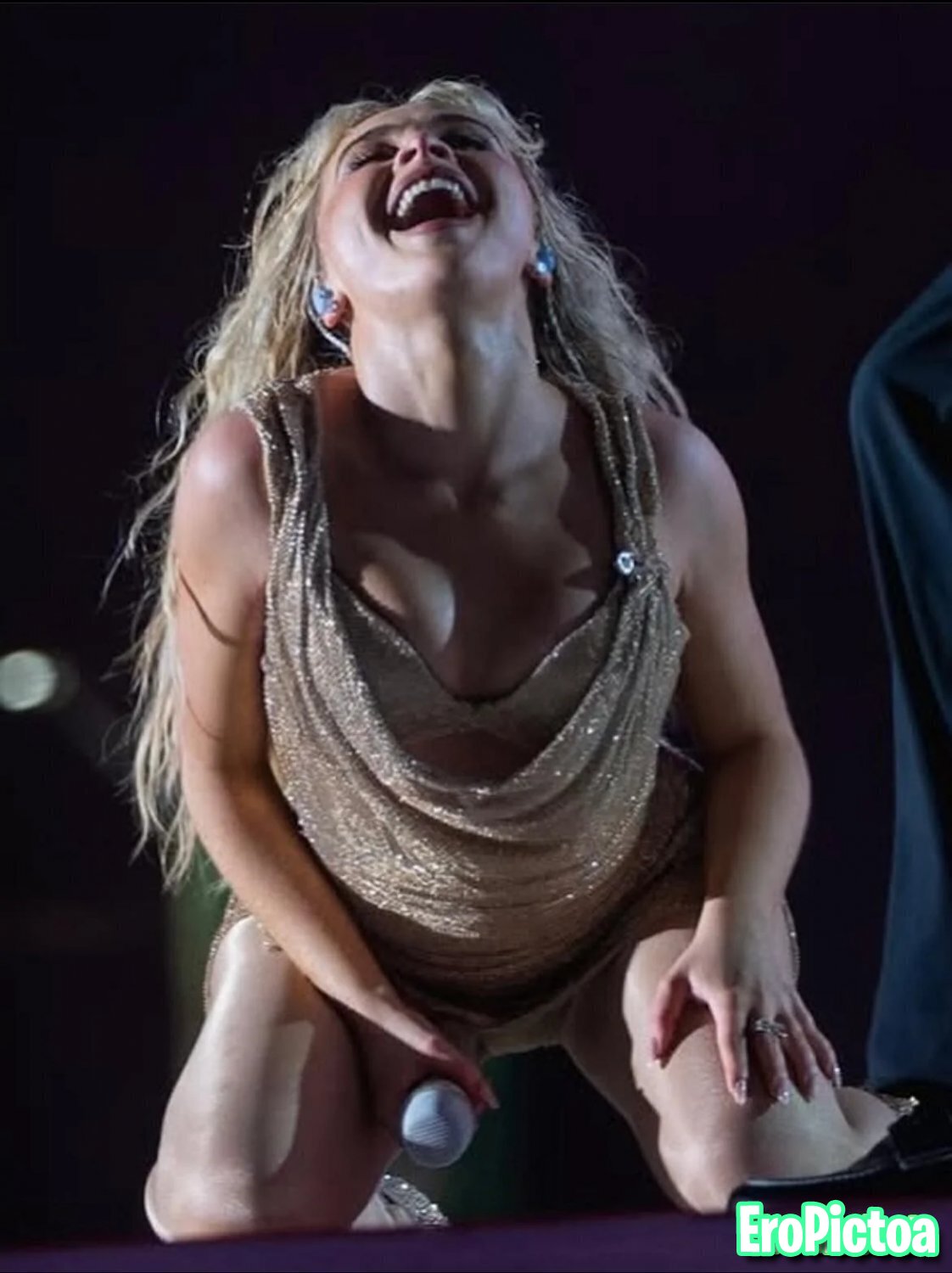 Sabrina Carpenter 2 photo featuring sabrina carpenter - Part 13