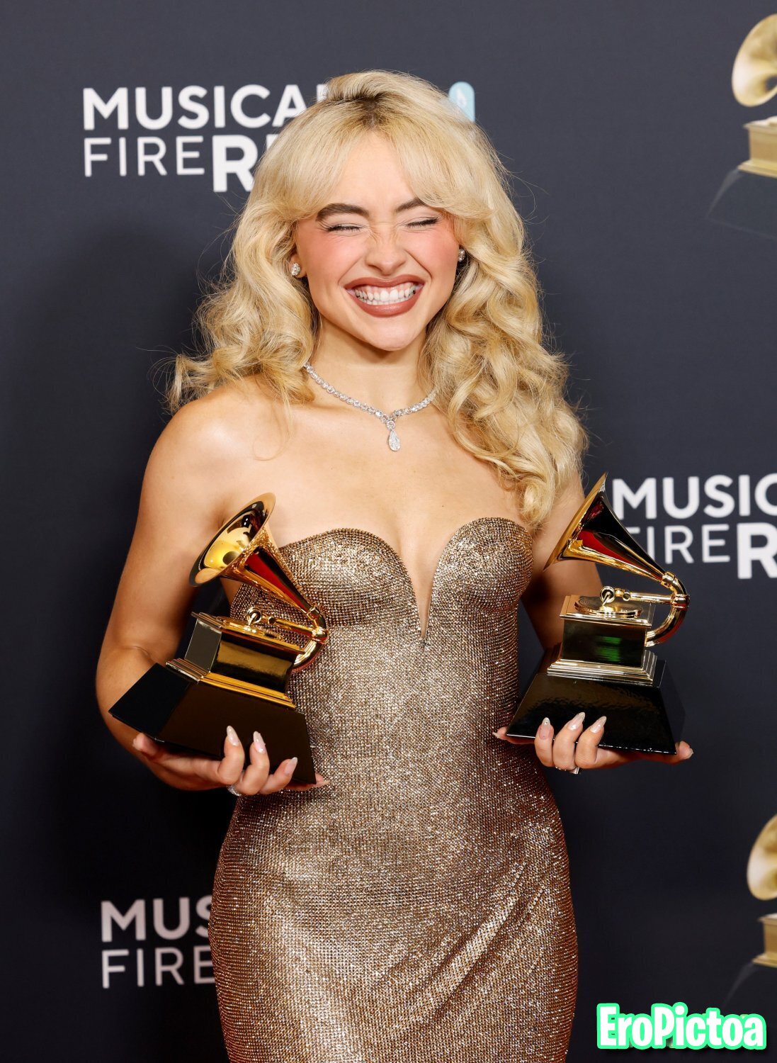 Sabrina Carpenter photo featuring Sabrina - Part 14