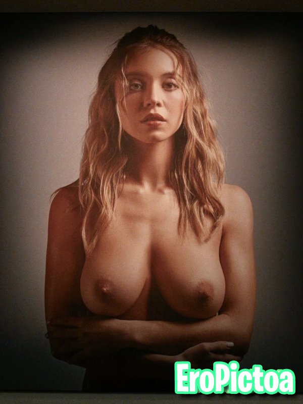 Sydney Sweeney🇺🇸 photo featuring Ass - Part 18